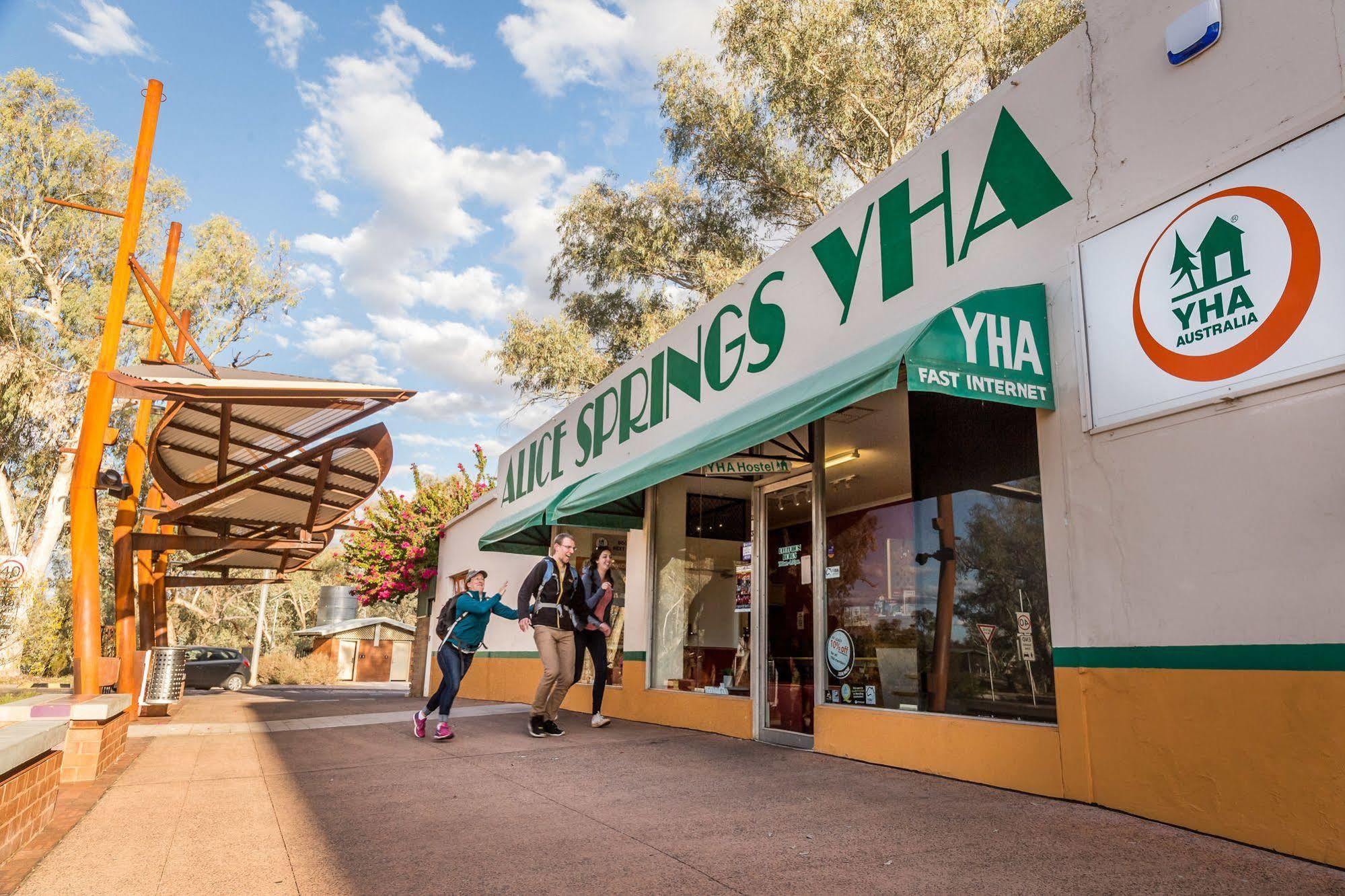 Yha Alice Springs Albergue Exterior foto